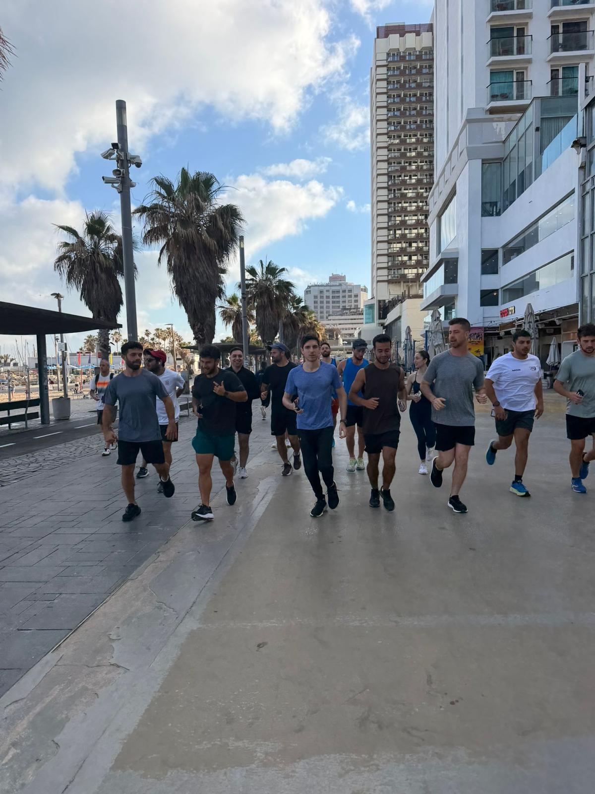 Run For Startups group run in Tel Aviv